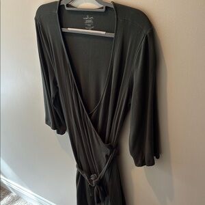 Caden Lane - Bamboo Waffle Knit Maternity / Nursing Robe - Dark Green